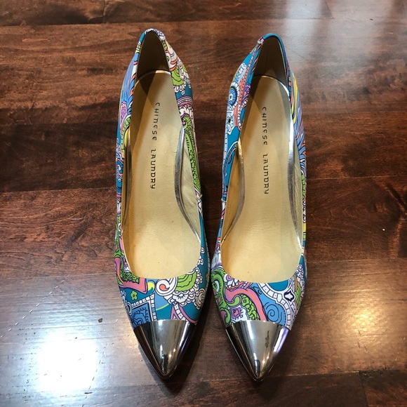 Chinese Laundry Heels - Picture 3 of 5